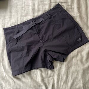 The North Face Women's Cargo Shorts with Belt